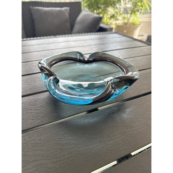 Vintage Murano Style Art Glass Ashtray Bowl 9” Teal Turquoise Sommerso Heavy MCM - Picture 2 of 8